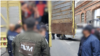 Oficiales del INM y la policía mexicana rescaparon a un total de 116 migrantes que viajaban en un camión en el estado de Puebla, la mayoría cubanos. (Foto INM/Twitter)