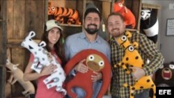 Fundadores de la Empresa de peluche Indy Plush, Plinio García y Andrew Ruesch.