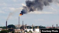 Refinería Ñico López