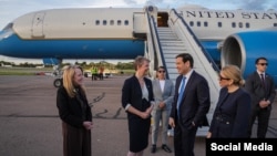 El Secretario de Estado Marco Rubio llega al Reino Unido. (@SecRubio/X)
