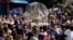 Foto Archivo de una procesión de la Virgen de la Caridad. AP Photo/Javier Galeano