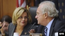  Ros-Lehtinen: "Que un estadounidense naturalizado pueda presidir el Comité de Asuntos Exteriores dice mucho de la grandeza de este país".