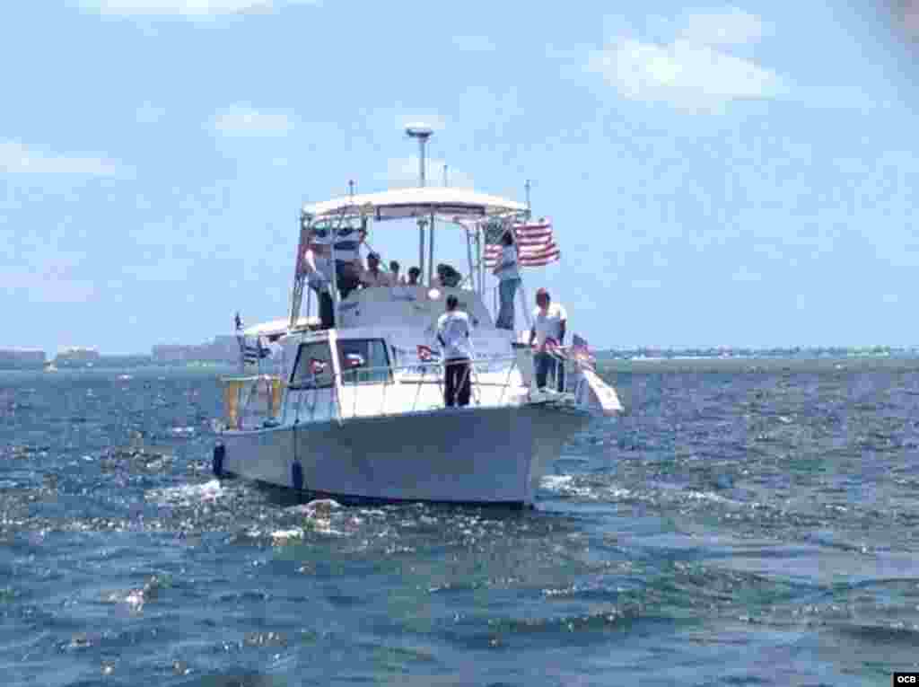 El Movimiento Democracia participa en el homenaje de la Ermita.