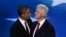 Bill Clinton y Barack Obama tras el discurso del ex mandatario en Charlotte. 