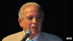 El alcalde de Miami, Tomás Regalado.