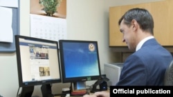 FOTO ARCHIVO. Funcionario de la Embajada de Estados Unidos en Cuba. 