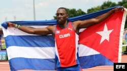 Pedro Pablo Pichardo, tras ganar en 2015 la medalla de oro en triple salto en los Juegos Panamericanos de Toronto, Canadá.