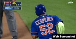 Yoenis Céspedes conectó su cuadrangular número 28.