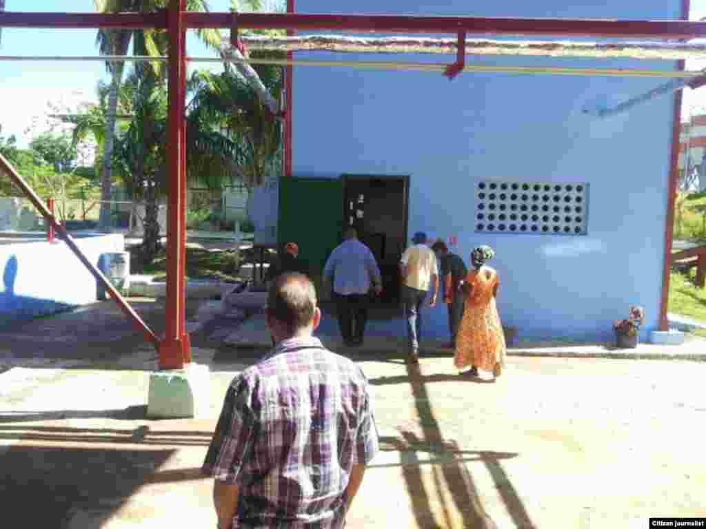 Planta de acopio de resinas en Vueltabajo, Pinar del Río.