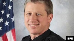 El agente Garrett Swasey resultó muerto en el tiroteo en una clínica de Colorado Springs. EFE