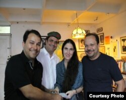 Despedida en La Habana en espera del viaje a Brasil