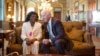 Berta Soler, líder de las Damas de Blanco, con el Vice Presidente de EEUU Joe Biden.