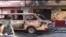 Imagen de auto que se incendió en una céntrica calle de Santa Clara