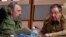 Archivo, los hermanos Fidel (izda) y Raúl Castro (dcha).