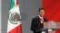 El mandatario de México, Enrique Peña Nieto, durante su mensaje en el Palacio Presidencial tras su investidura ante el pleno de la Cámara de Representantes el sábado 1 de diciembre de 2012, en la capital mexicana.
