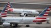Aviones de American Airlines en el Aeropuerto Internacional Sky Harbor, en Phoenix, Arizona, en julio del 2019.