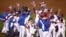  Jugadores dominicanos celebran su victoria en la final del Clásico Mundial de Béisbol contra Puerto Rico en el AT&T Park, en San Francisco, California (EE.UU.). 