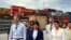 La secretaria de Comercio de EEUU, Penny Pritzker, visitó el Puerto de Mariel.