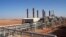 Imagen cedida por la petrolera British Petroleum (BP) el 16 de enero de 2013 que muestra a la central de gas de Amenas, Argelia.