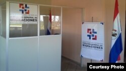 Punto de control de inmigración en Paraguay