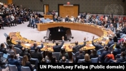 El Consejo de Seguridad adopta la resolución 2803 durante la reunión del Consejo de Seguridad sobre la situación en el Oriente Medio, incluida la cuestión palestina, Nueva York, 18 de noviembre del 2025.