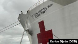 El USNS Comfort anclado en Miami, Florida, el 3 de junio de 2025.