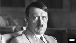 Adolfo Hitler. Achivo.