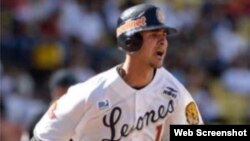 Féliz Pérez, Leones del Caracas.